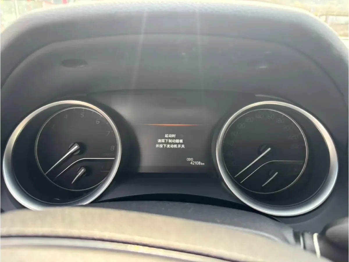 2018 Toyota Camry 2.5L 209HP L4 8AT,autocango,china used car exporter,china ev exporter,chinese used car exporter,chinese used ev exporter