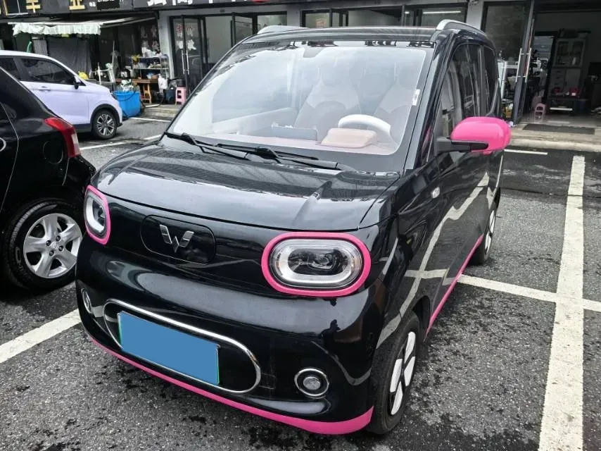2024 WuLing HongGuang MINI EV BEV 17.3KWH,autocango,china used car exporter,china ev exporter,chinese used car exporter,chinese used ev exporter