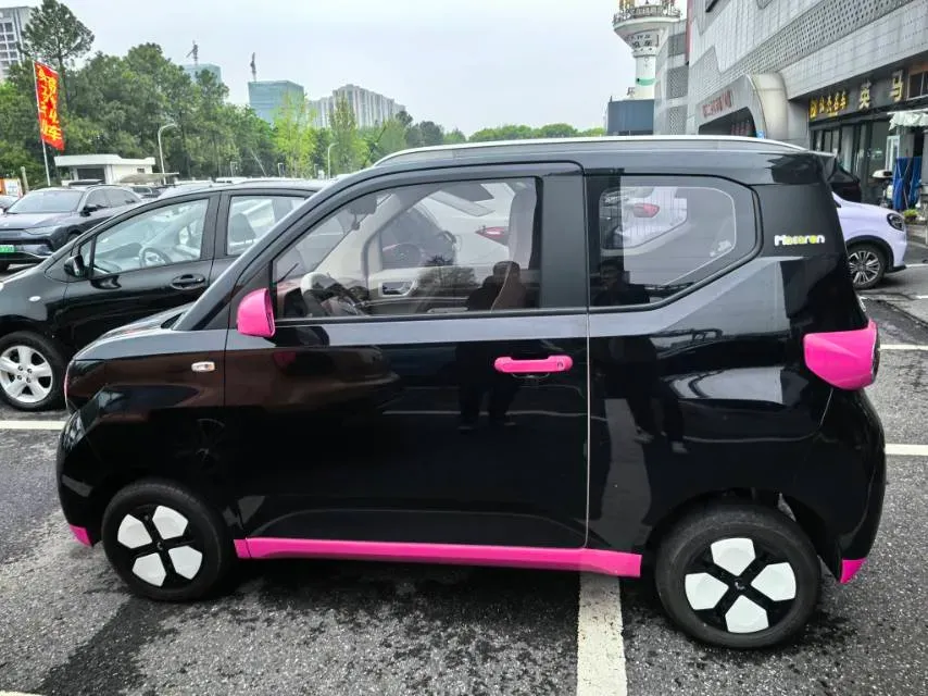 2024 WuLing HongGuang MINI EV BEV 17.3KWH,autocango,china used car exporter,china ev exporter,chinese used car exporter,chinese used ev exporter