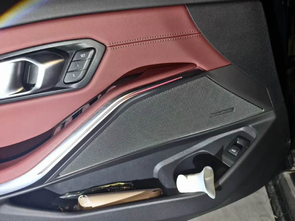 2025 BMW 3 Series 2.0T 245HP L4 8AT,autocango,china used car exporter,china ev exporter,chinese used car exporter,chinese used ev exporter