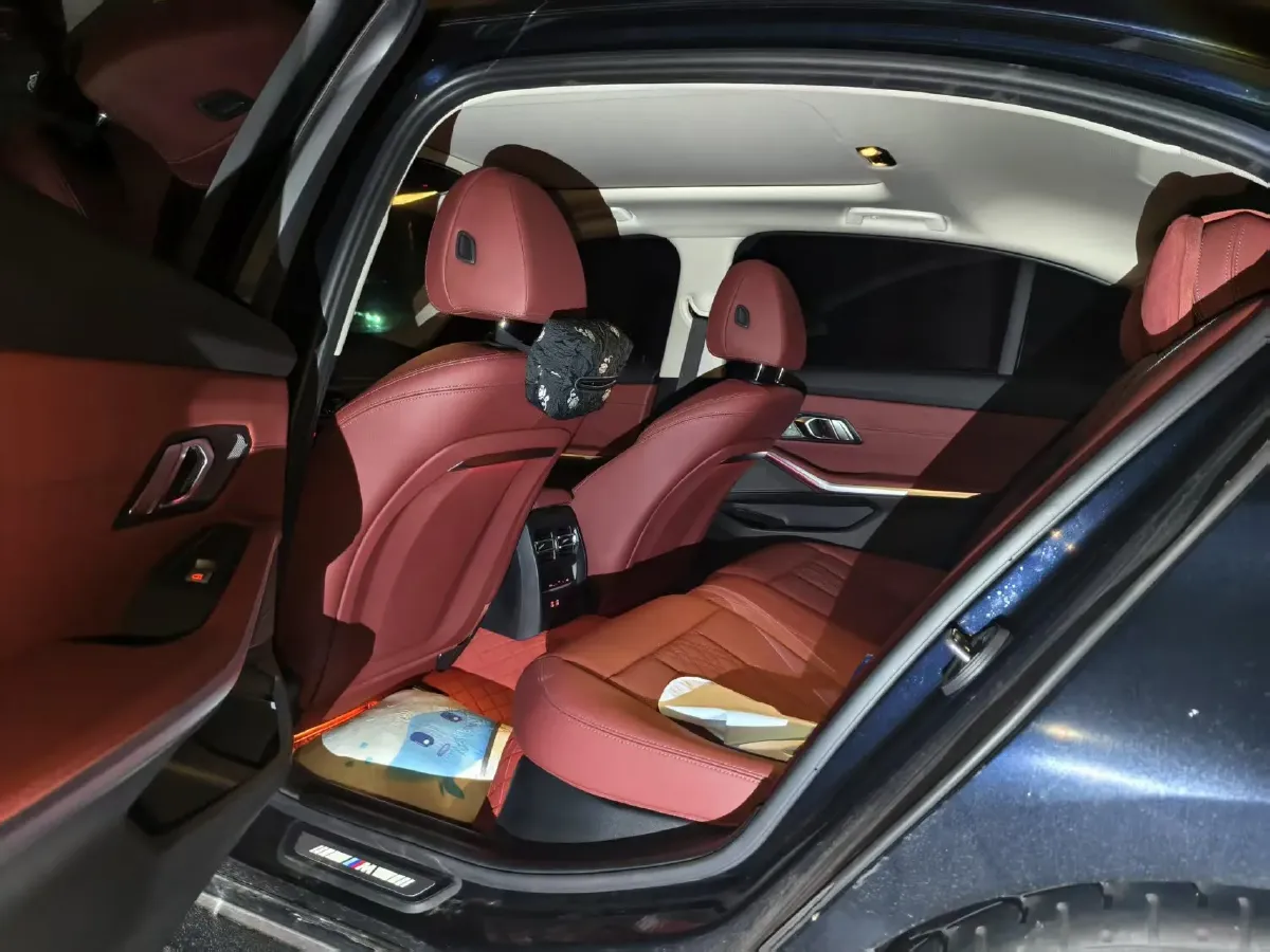 2025 BMW 3 Series 2.0T 245HP L4 8AT,autocango,china used car exporter,china ev exporter,chinese used car exporter,chinese used ev exporter