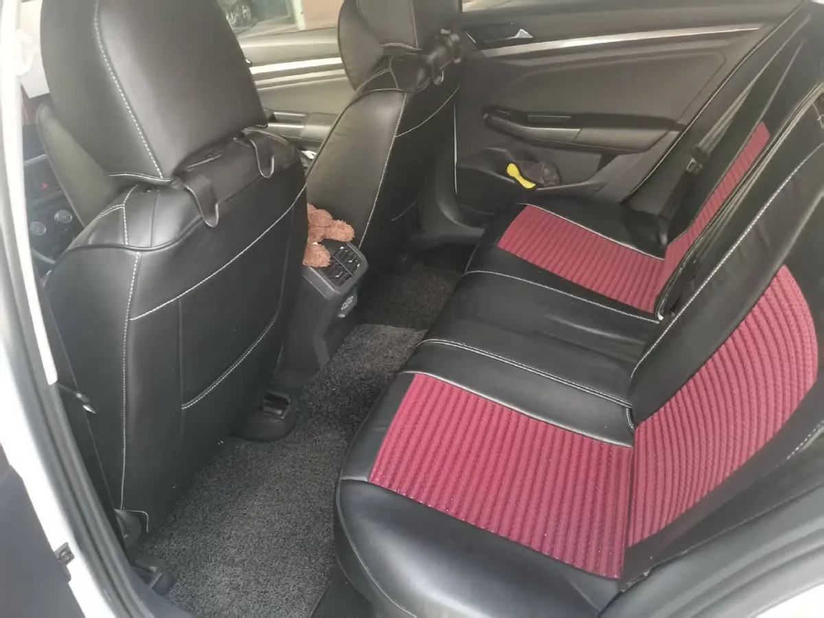 2021 Volkswagen Bora 1.5L 113HP L4 6AT,autocango,china used car exporter,china ev exporter,chinese used car exporter,chinese used ev exporter