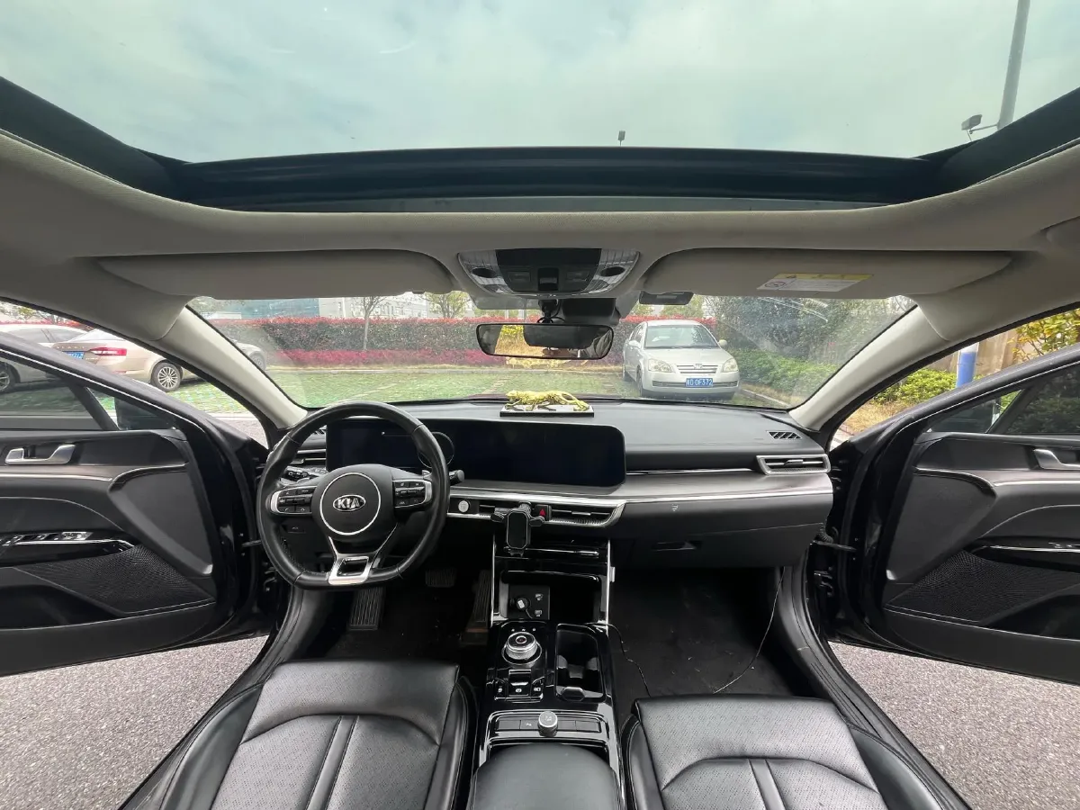 2020 Kia K5 1.5T 170HP L4 7DCT,autocango,china used car exporter,china ev exporter,chinese used car exporter,chinese used ev exporter