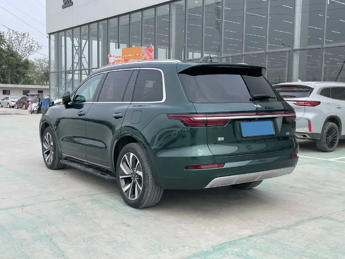 2021 Li ONE Range Extended 131HP REEV 40.5KWH,autocango,china used car exporter,china ev exporter,chinese used car exporter,chinese used ev exporter