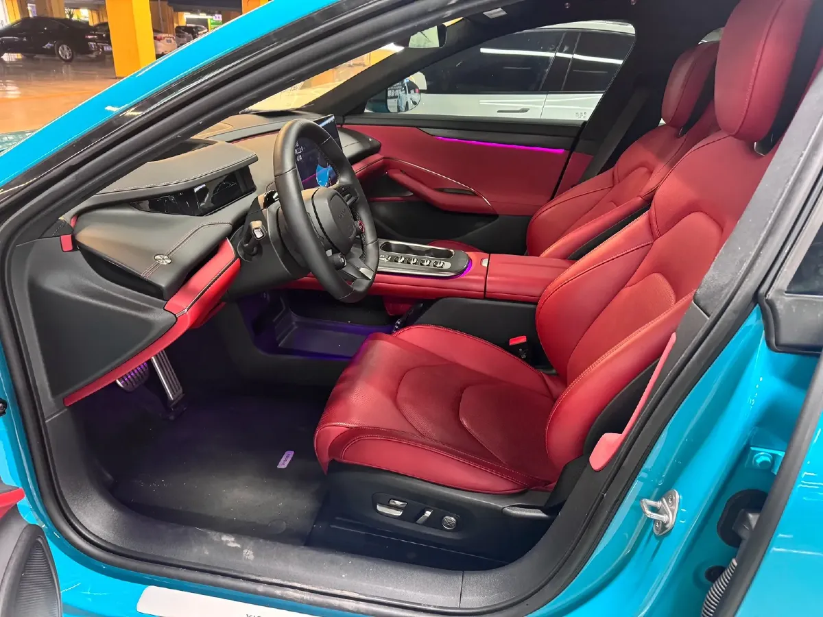 2024 MI SU7 BEV 101KWH,autocango,china used car exporter,china ev exporter,chinese used car exporter,chinese used ev exporter