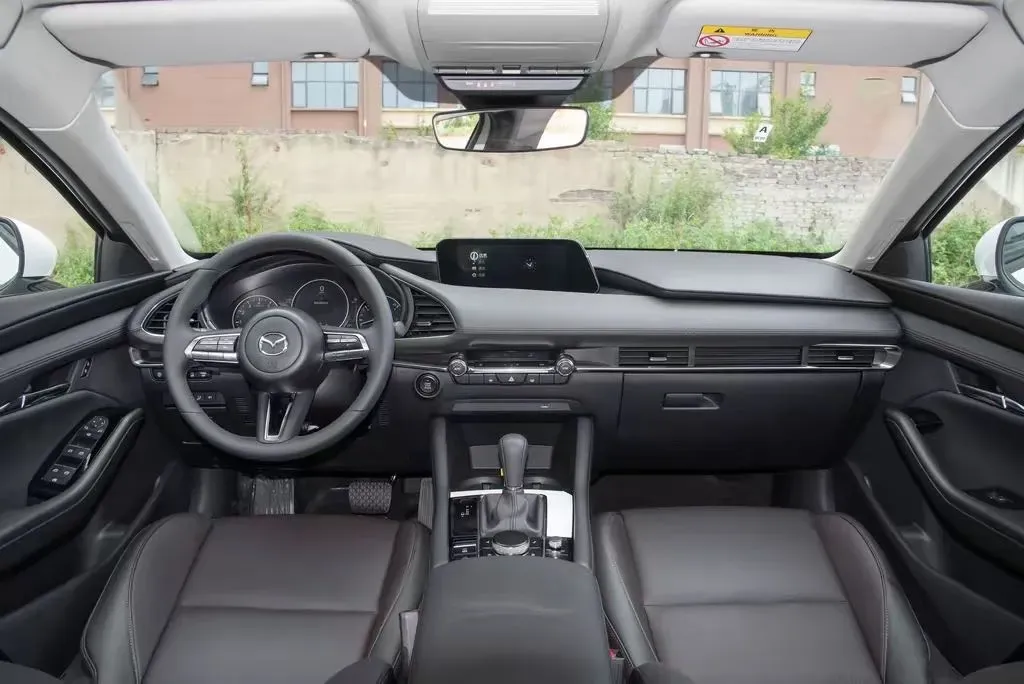 2023 Mazda 3 Axela 2.0L 158HP L4 6AT,autocango,china used car exporter,china ev exporter,chinese used car exporter,chinese used ev exporter