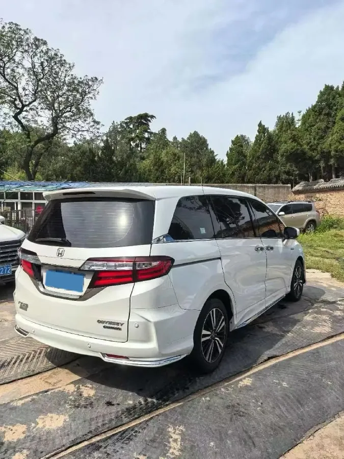 2021 Honda Odyssey 2.0L 146HP L4 E-CVT Hybrid,autocango,china used car exporter,china ev exporter,chinese used car exporter,chinese used ev exporter
