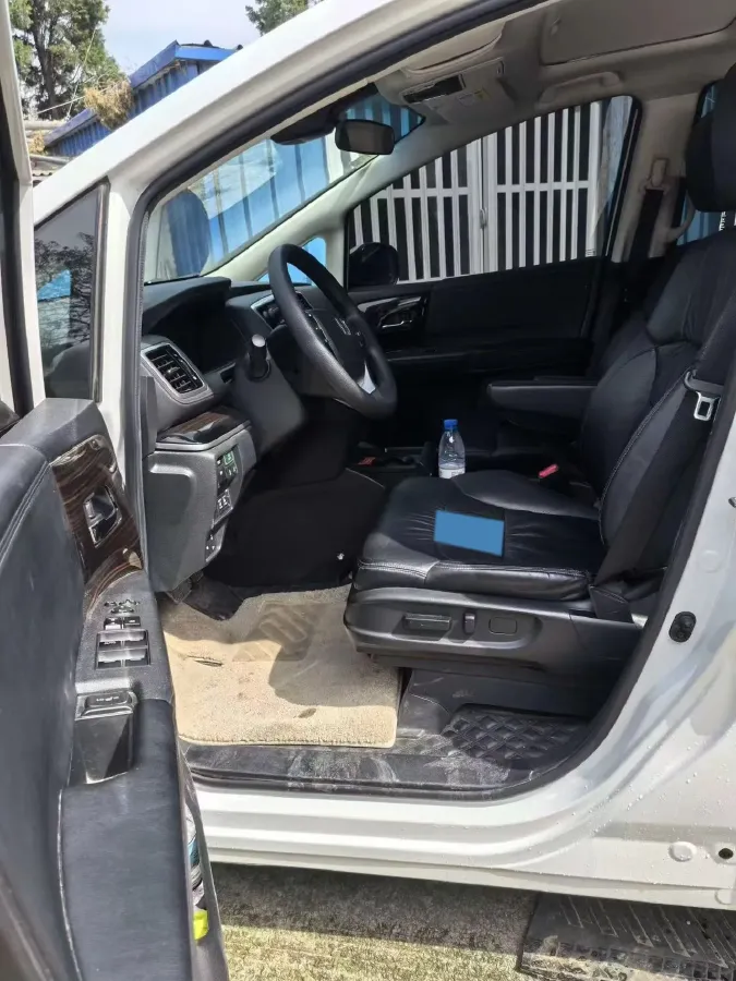 2021 Honda Odyssey 2.0L 146HP L4 E-CVT Hybrid,autocango,china used car exporter,china ev exporter,chinese used car exporter,chinese used ev exporter