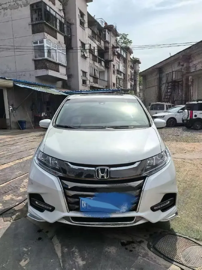 2021 Honda Odyssey 2.0L 146HP L4 E-CVT Hybrid,autocango,china used car exporter,china ev exporter,chinese used car exporter,chinese used ev exporter
