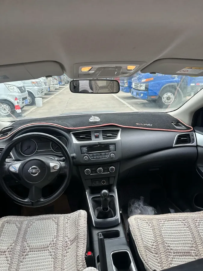 2021 Nissan Sylphy 1.6L 122HP L4 5MT,autocango,china used car exporter,china ev exporter,chinese used car exporter,chinese used ev exporter