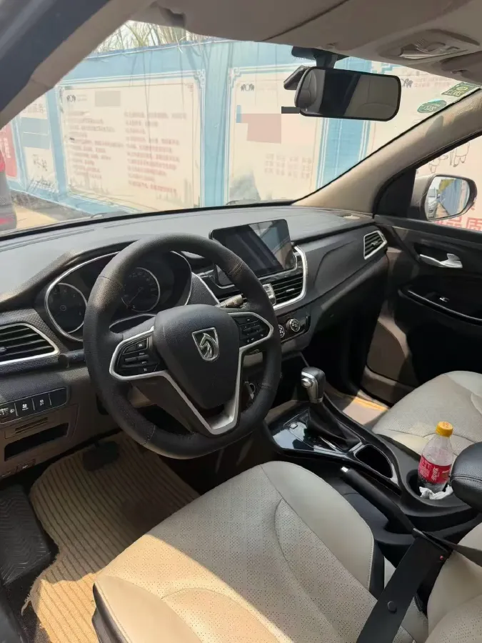 2019 BaoJun 730 1.5T 147HP L4 CVT,autocango,china used car exporter,china ev exporter,chinese used car exporter,chinese used ev exporter