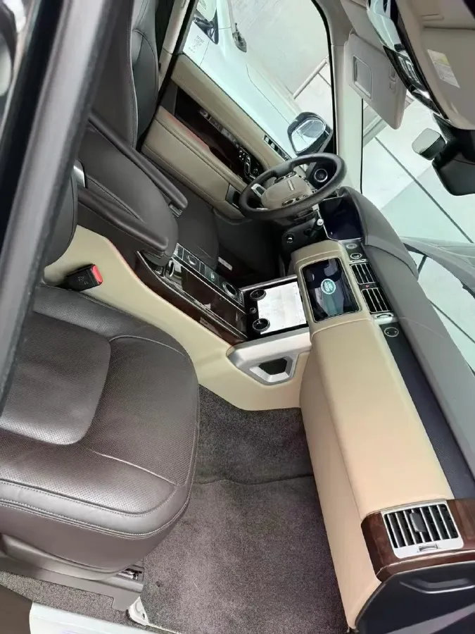 2022 Land Rover Range Rover 3.0T 400HP L6 8AT,autocango,china used car exporter,china ev exporter,chinese used car exporter,chinese used ev exporter