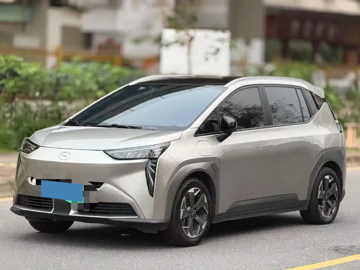 2022 Geely Okavango 1.8T 184HP L4 7DCT,autocango,china used car exporter,china ev exporter,chinese used car exporter,chinese used ev exporter