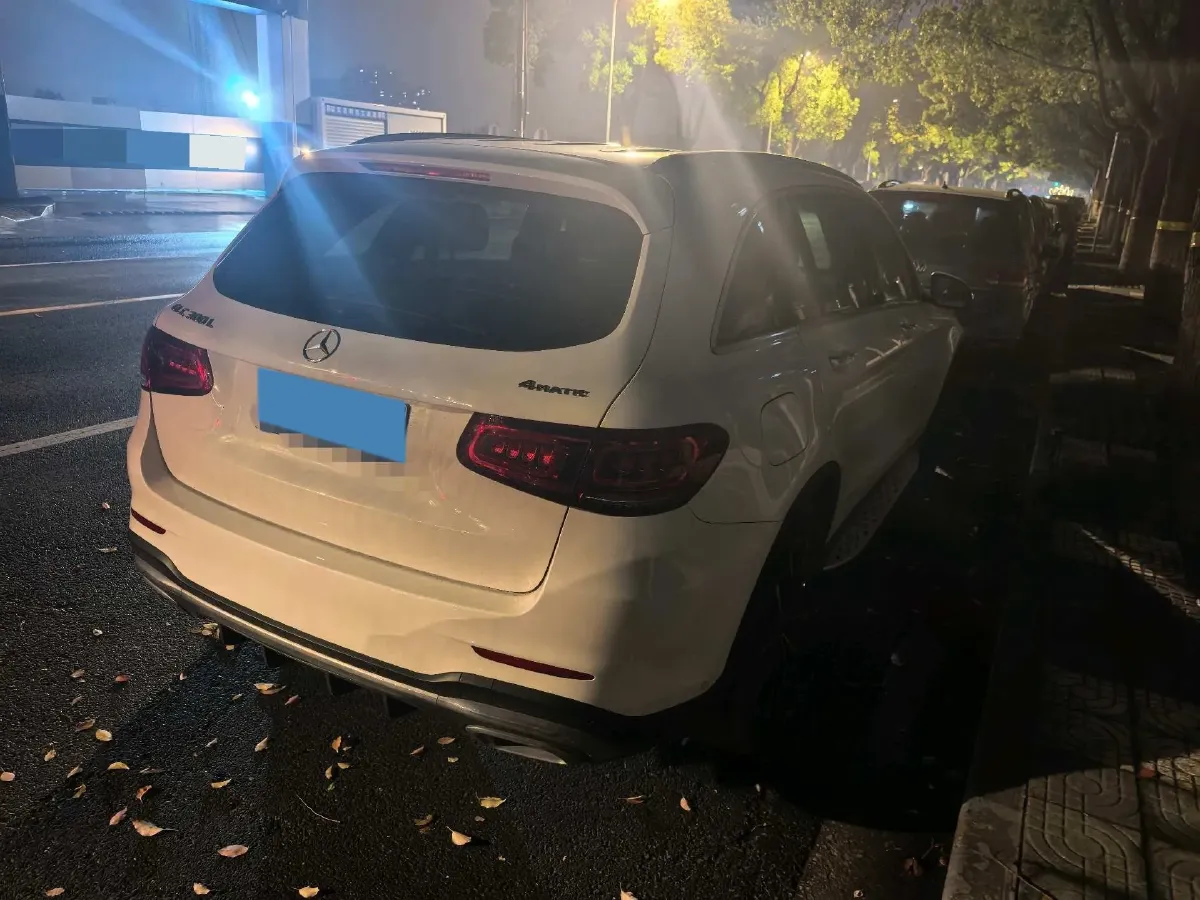 2020 Mercedes-Benz GLC Class 2.0T 258HP L4 9AT,autocango,china used car exporter,china ev exporter,chinese used car exporter,chinese used ev exporter