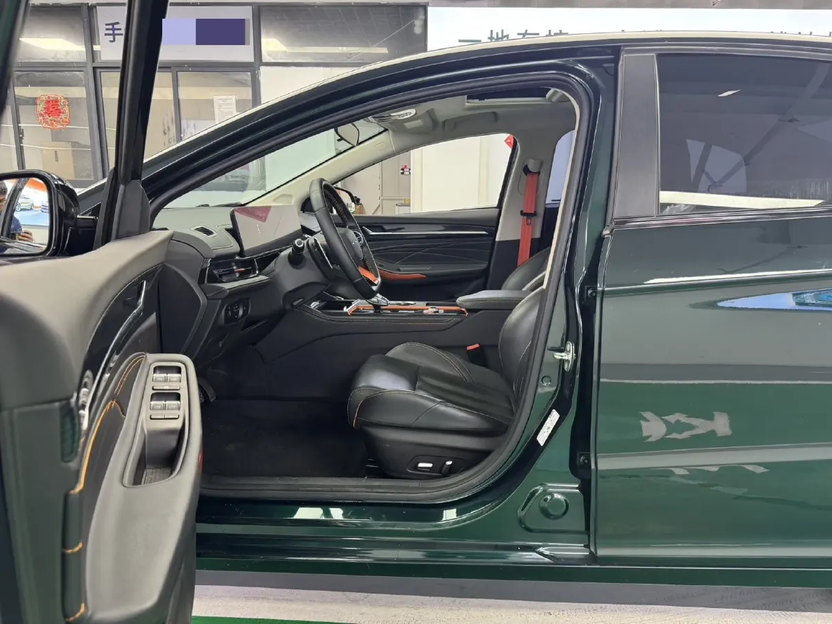 2022 Chery Arrizo 5 GT 1.6T 197HP L4 7DCT,autocango,china used car exporter,china ev exporter,chinese used car exporter,chinese used ev exporter