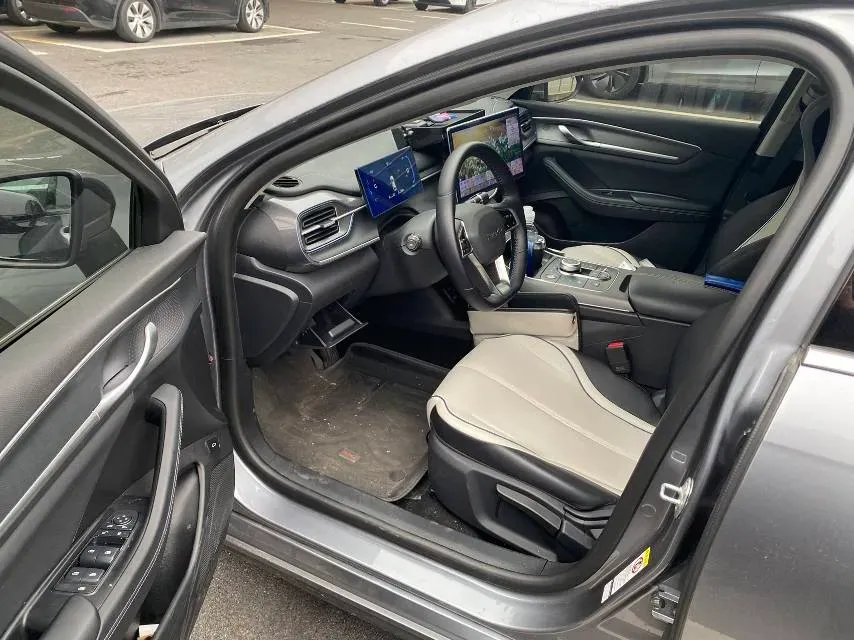 2024 BYD Qin Plus 1.5L 110HP L4 E-CVT PHEV 8.32KWH,autocango,china used car exporter,china ev exporter,chinese used car exporter,chinese used ev exporter