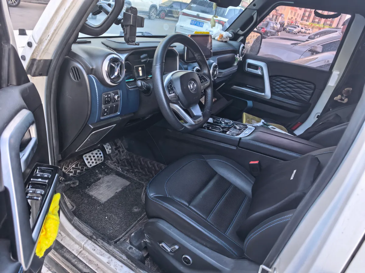 2019 Beijing BJ40 2.3T 231HP L4 6AT,autocango,china used car exporter,china ev exporter,chinese used car exporter,chinese used ev exporter