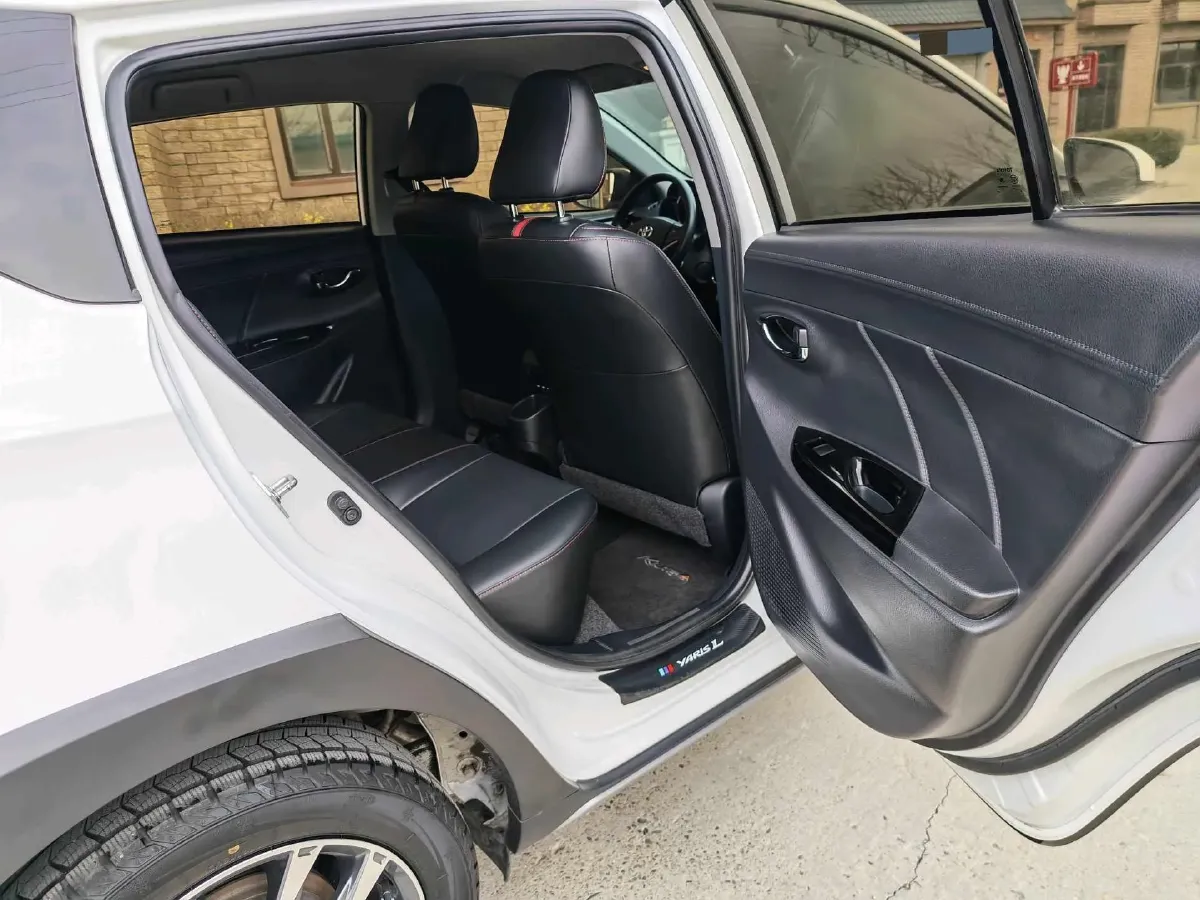 2022 Toyota Yaris L 1.5L 112HP L4 CVT,autocango,china used car exporter,china ev exporter,chinese used car exporter,chinese used ev exporter