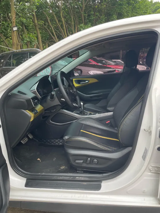 2019 Hyundai La Festa 1.6T 204HP L4 7DCT,autocango,china used car exporter,china ev exporter,chinese used car exporter,chinese used ev exporter