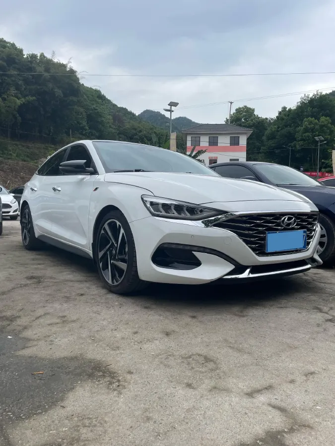 2019 Hyundai La Festa 1.6T 204HP L4 7DCT,autocango,china used car exporter,china ev exporter,chinese used car exporter,chinese used ev exporter