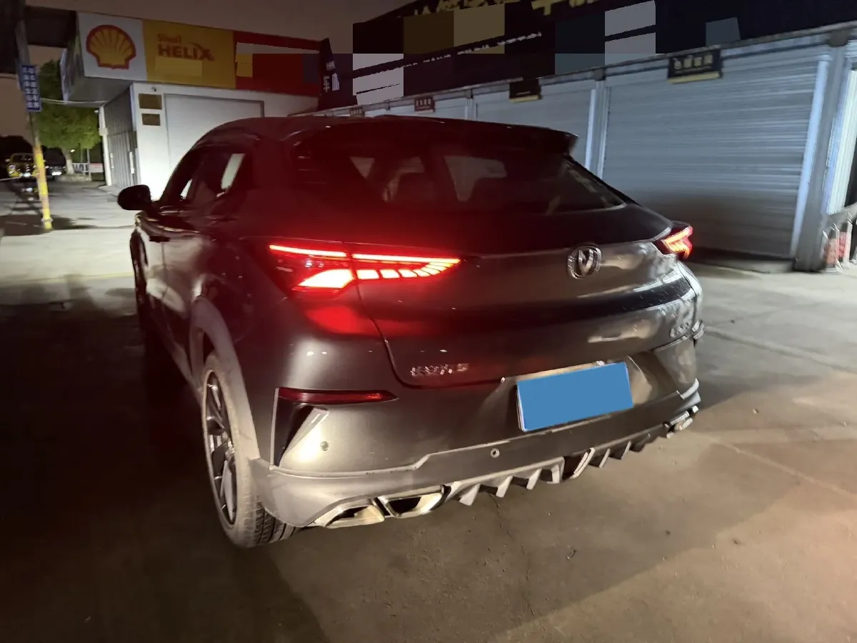 2020 ChangAn UNI-T 1.5T 180HP L4 7DCT,autocango,china used car exporter,china ev exporter,chinese used car exporter,chinese used ev exporter