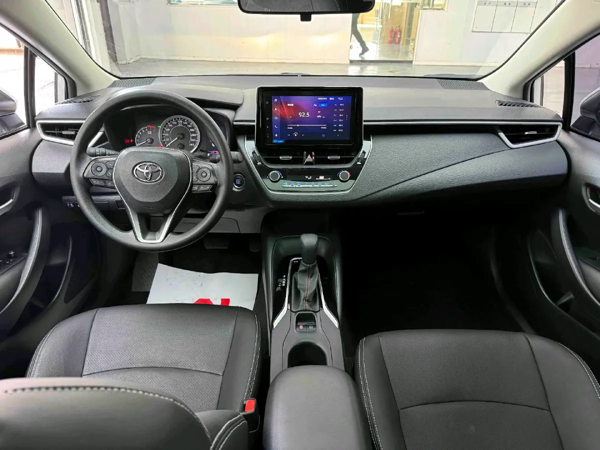 2021 Toyota Corolla 1.2T 116HP L4 CVT,autocango,china used car exporter,china ev exporter,chinese used car exporter,chinese used ev exporter