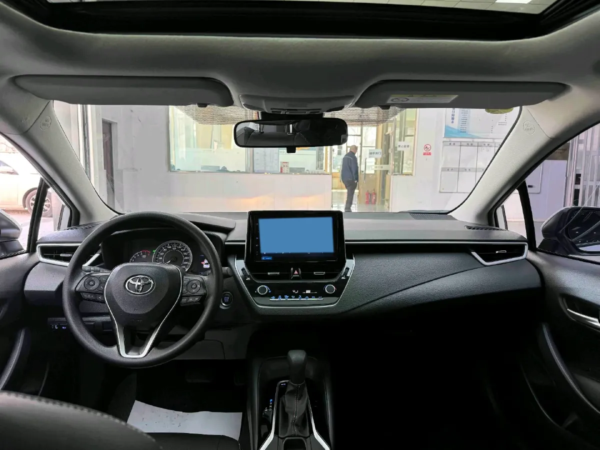 2021 Toyota Corolla 1.2T 116HP L4 CVT,autocango,china used car exporter,china ev exporter,chinese used car exporter,chinese used ev exporter