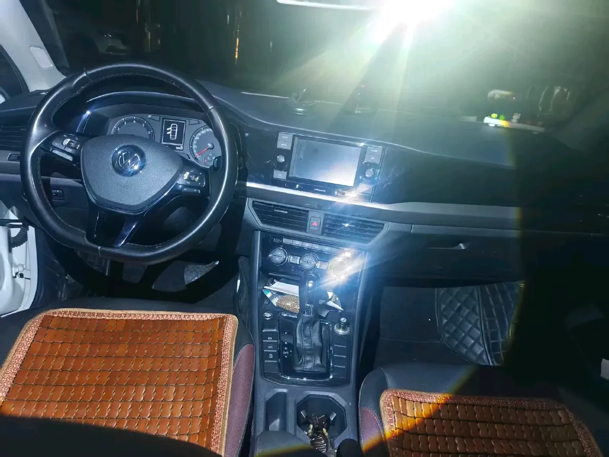 2019 MAXUS T70 2.0T 163HP L4 6AT,autocango,china used car exporter,china ev exporter,chinese used car exporter,chinese used ev exporter