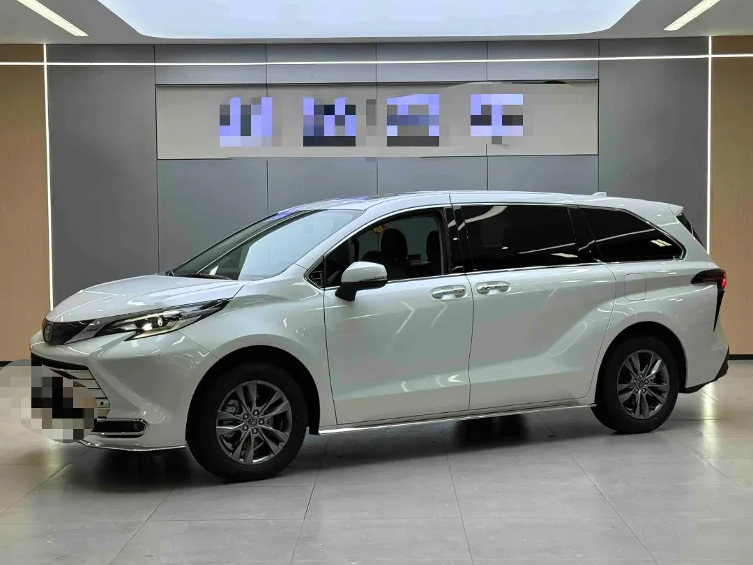 2026 Toyota Sienna 2.5L 189HP L4 E-CVT Hybrid,autocango,china used car exporter,china ev exporter,chinese used car exporter,chinese used ev exporter