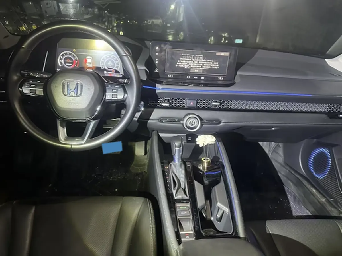 2025 Honda Accord 1.5T 192HP L4 CVT,autocango,china used car exporter,china ev exporter,chinese used car exporter,chinese used ev exporter