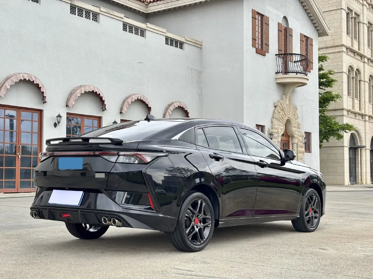 2021 DongFeng Aeolus YiXuan 1.5T 150HP L4 6DCT,autocango,china used car exporter,china ev exporter,chinese used car exporter,chinese used ev exporter