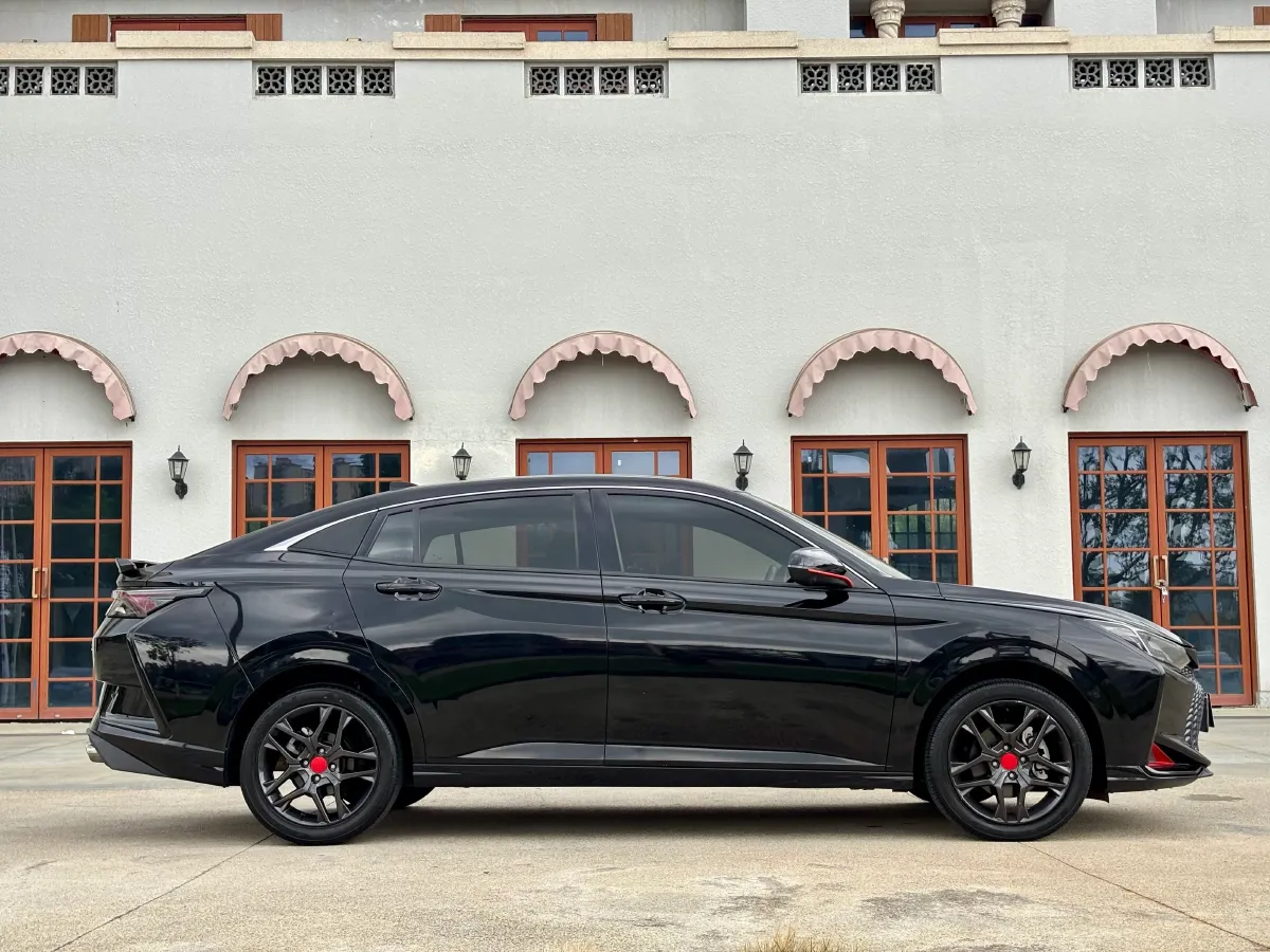 2021 DongFeng Aeolus YiXuan 1.5T 150HP L4 6DCT,autocango,china used car exporter,china ev exporter,chinese used car exporter,chinese used ev exporter