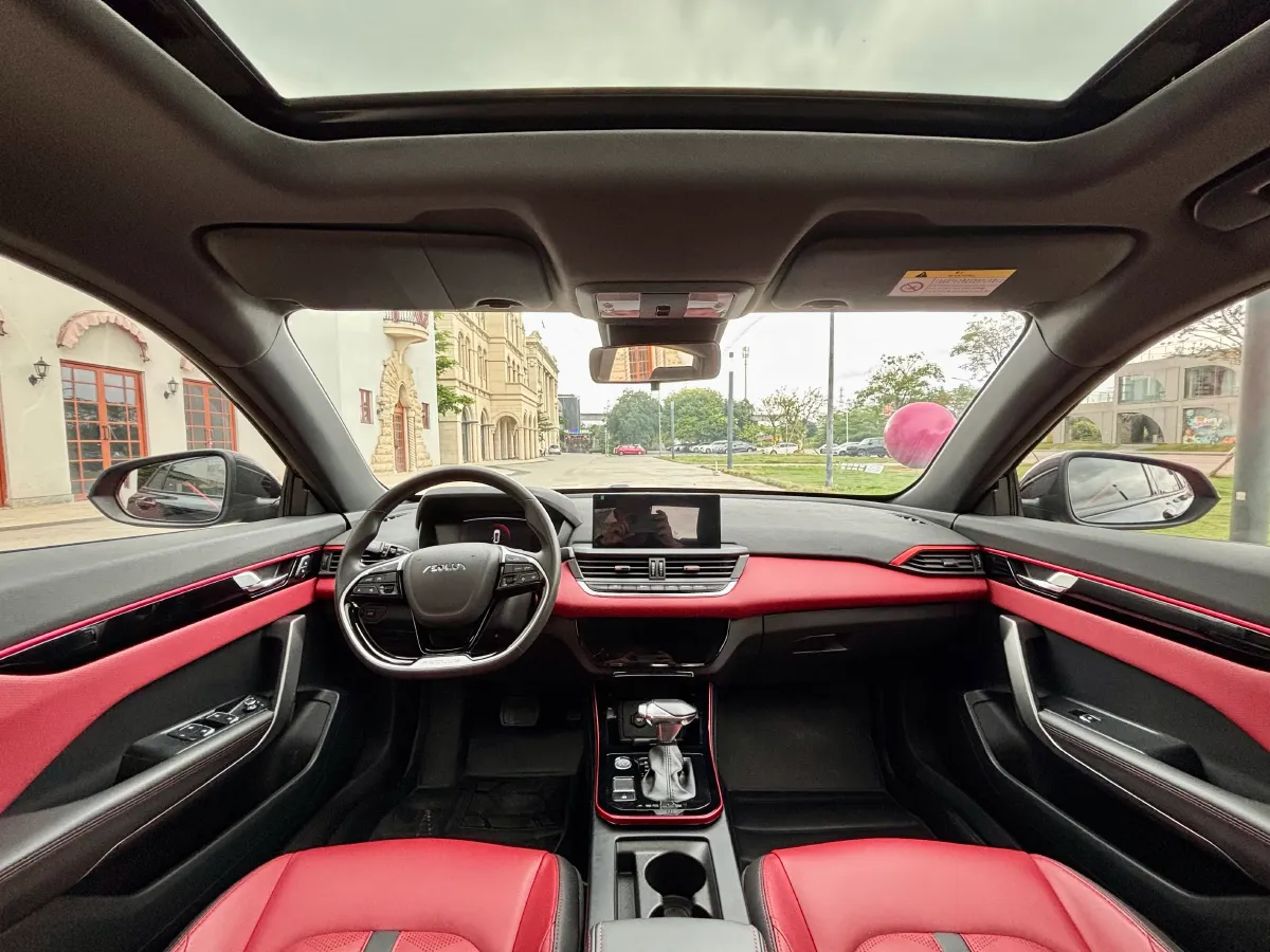 2021 DongFeng Aeolus YiXuan 1.5T 150HP L4 6DCT,autocango,china used car exporter,china ev exporter,chinese used car exporter,chinese used ev exporter