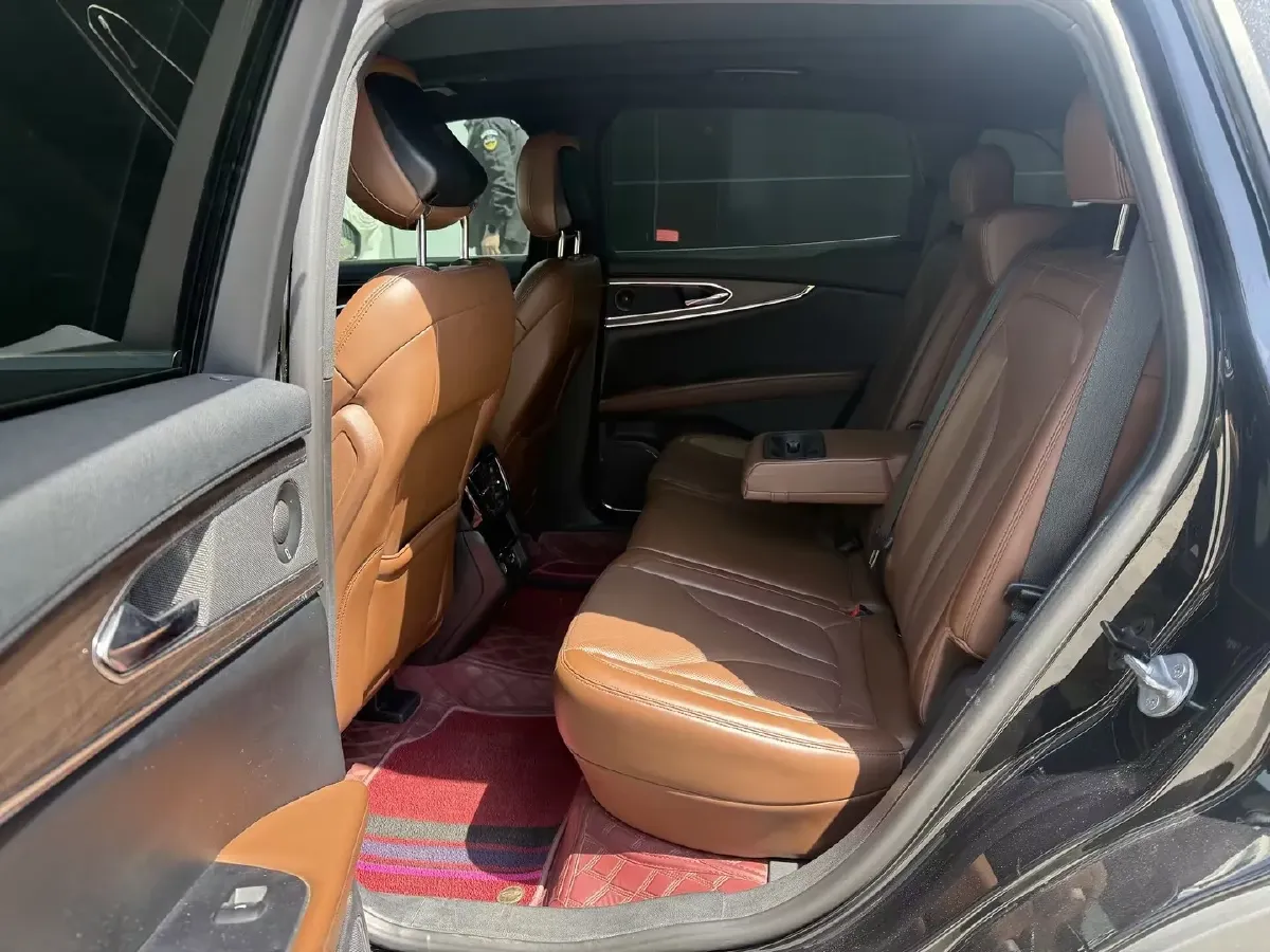 2021 Lincoln Nautilus 2.0T 245HP L4 8AT,autocango,china used car exporter,china ev exporter,chinese used car exporter,chinese used ev exporter