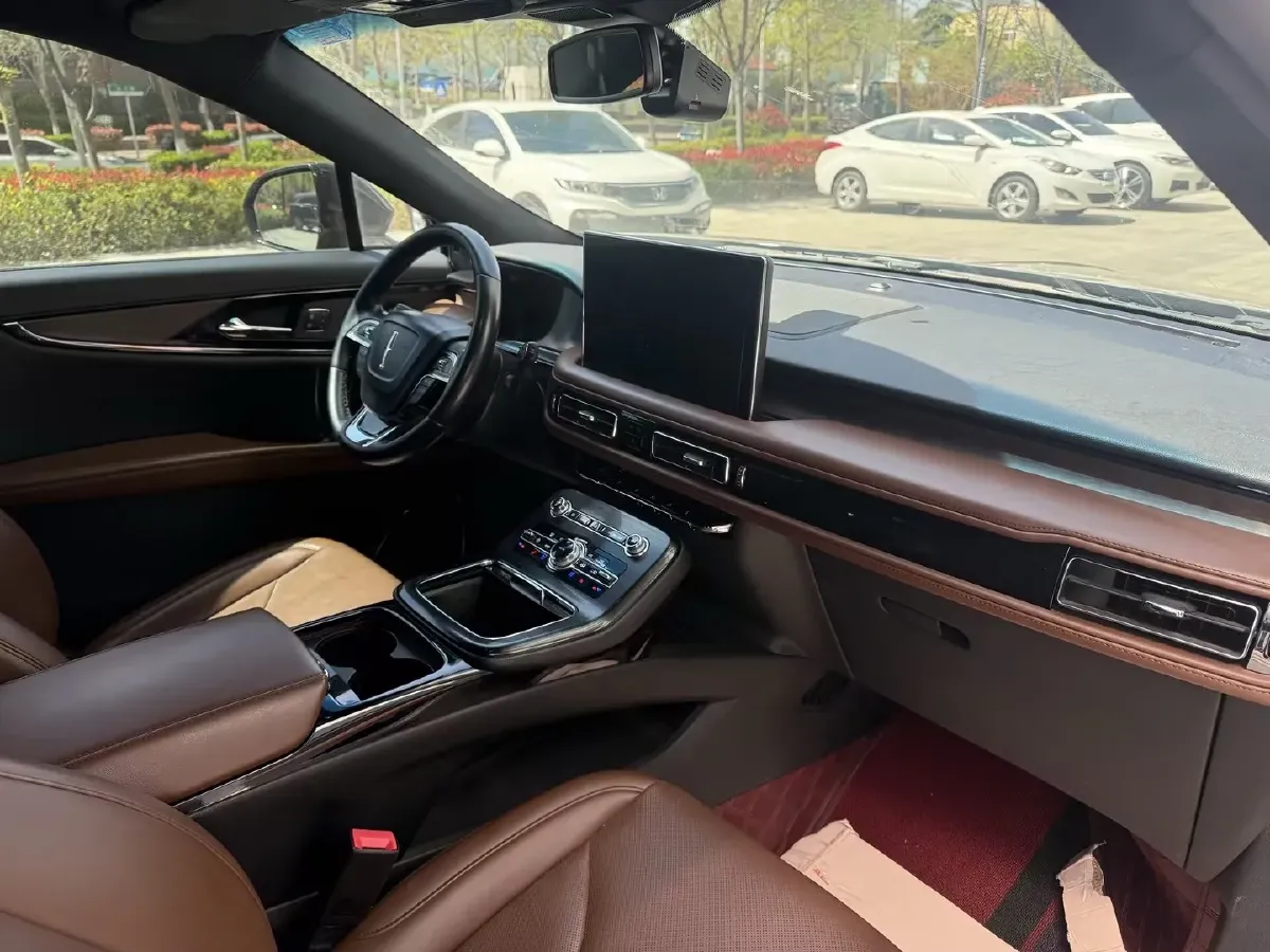 2021 Lincoln Nautilus 2.0T 245HP L4 8AT,autocango,china used car exporter,china ev exporter,chinese used car exporter,chinese used ev exporter