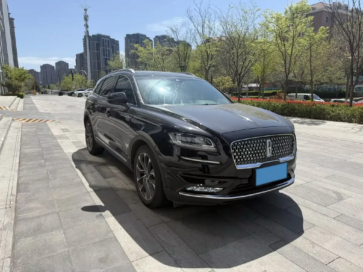 2021 Lincoln Nautilus 2.0T 245HP L4 8AT,autocango,china used car exporter,china ev exporter,chinese used car exporter,chinese used ev exporter