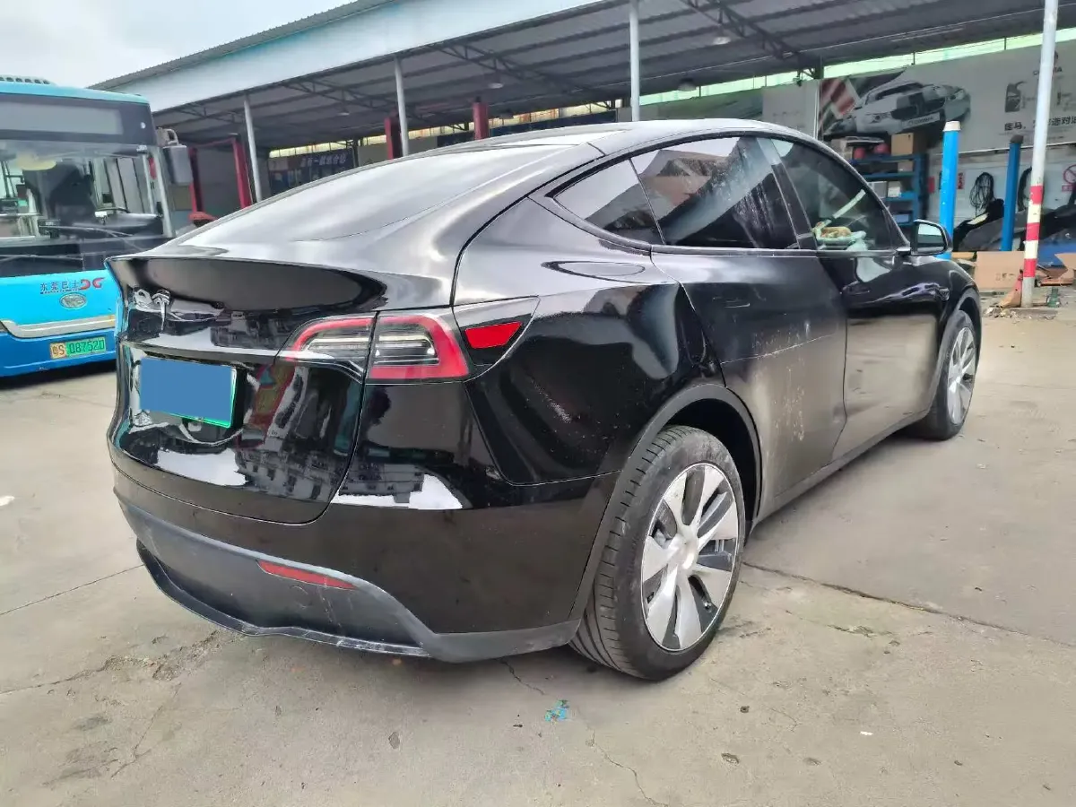 2021 MINI COUNTRYMAN 1.5T 136HP L3 8AT,autocango,china used car exporter,china ev exporter,chinese used car exporter,chinese used ev exporter