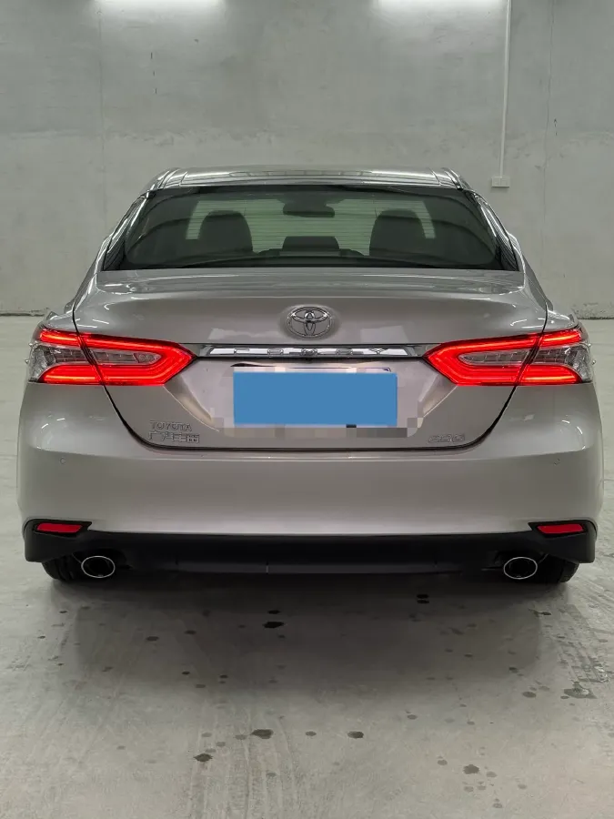 2018 Toyota Camry 2.0L 169HP L4 6AT,autocango,china used car exporter,china ev exporter,chinese used car exporter,chinese used ev exporter