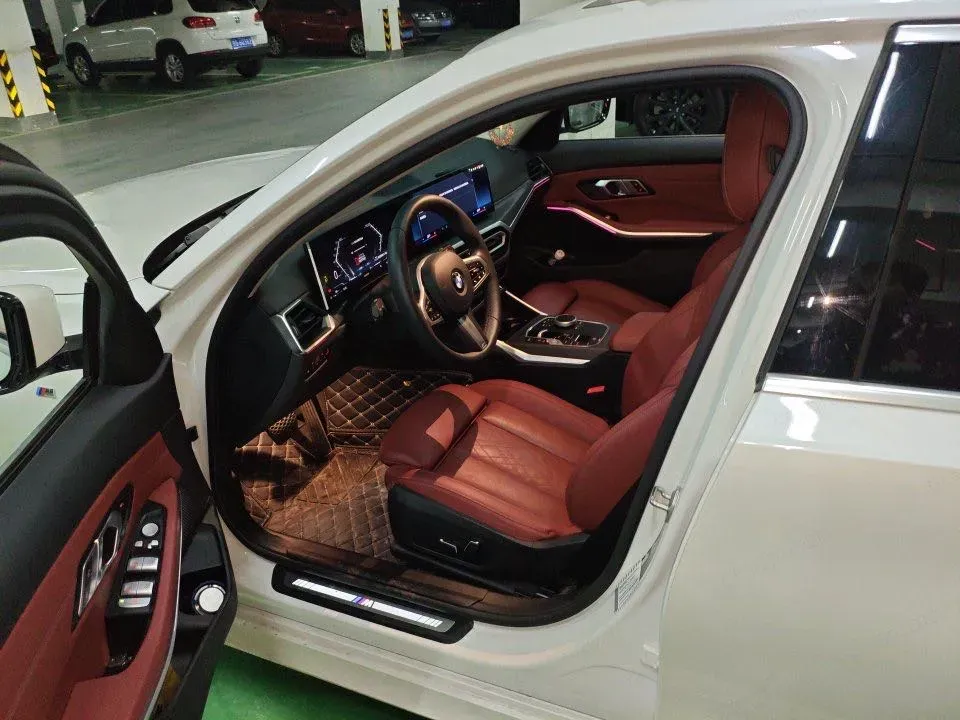 2024 BMW 3 Series 2.0T 184HP L4 8AT,autocango,china used car exporter,china ev exporter,chinese used car exporter,chinese used ev exporter