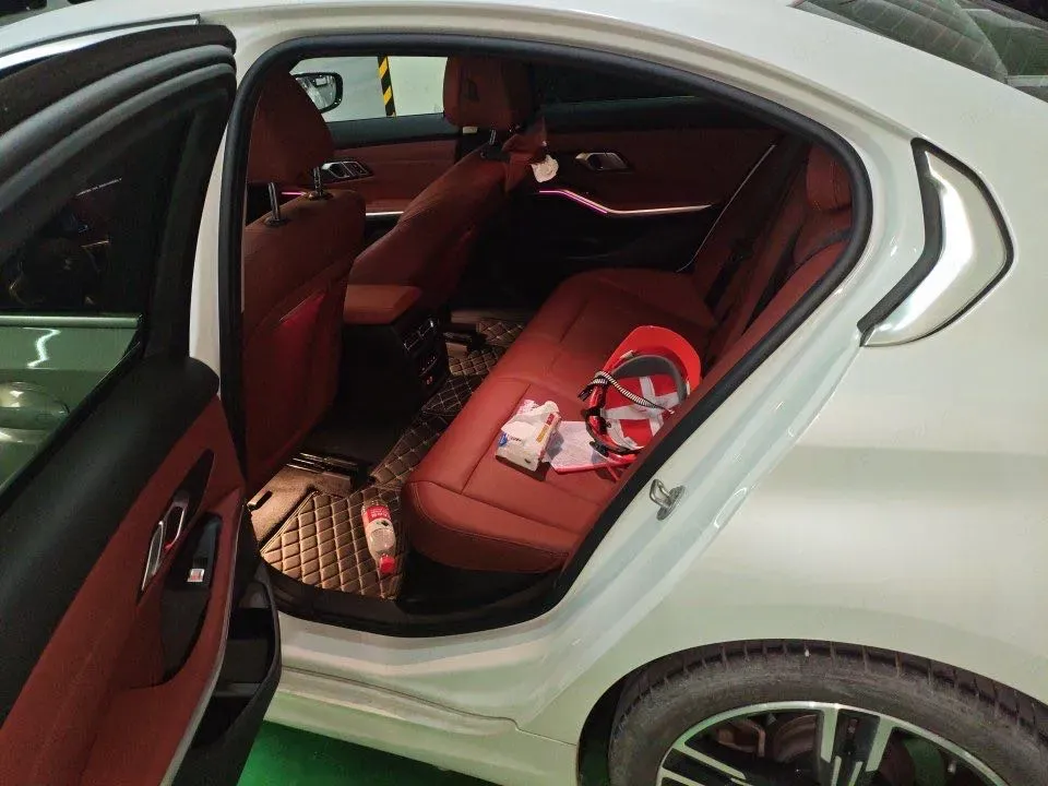 2024 BMW 3 Series 2.0T 184HP L4 8AT,autocango,china used car exporter,china ev exporter,chinese used car exporter,chinese used ev exporter