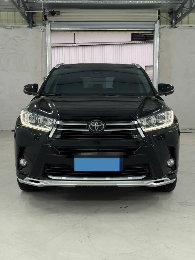 2019 Lincoln MKC 2.0T 203HP L4 6AT,autocango,china used car exporter,china ev exporter,chinese used car exporter,chinese used ev exporter