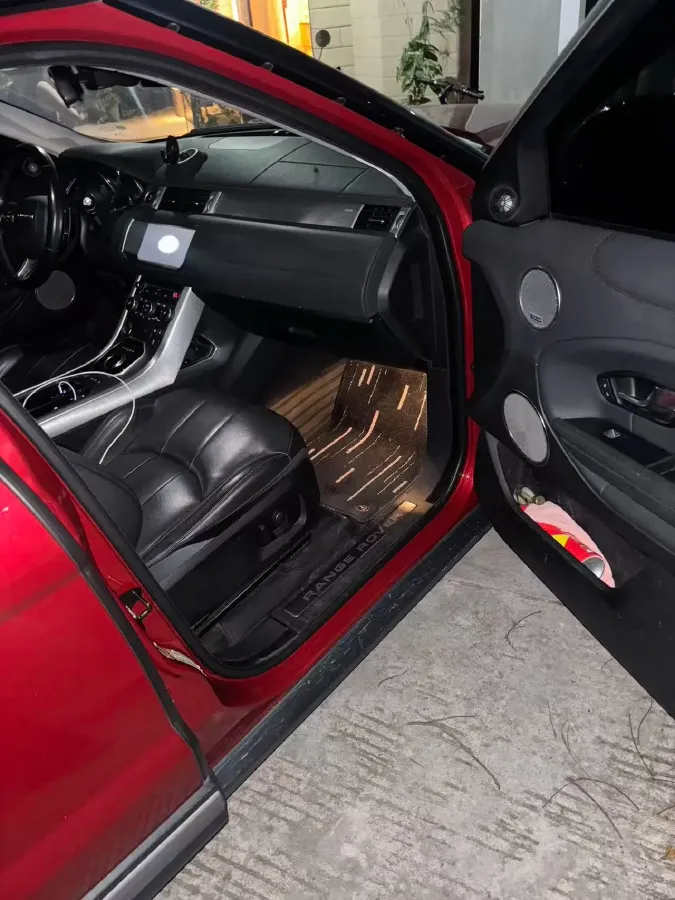 2018 Land Rover Range Rover Evoque 2.0T 241HP L4 9AT,autocango,china used car exporter,china ev exporter,chinese used car exporter,chinese used ev exporter