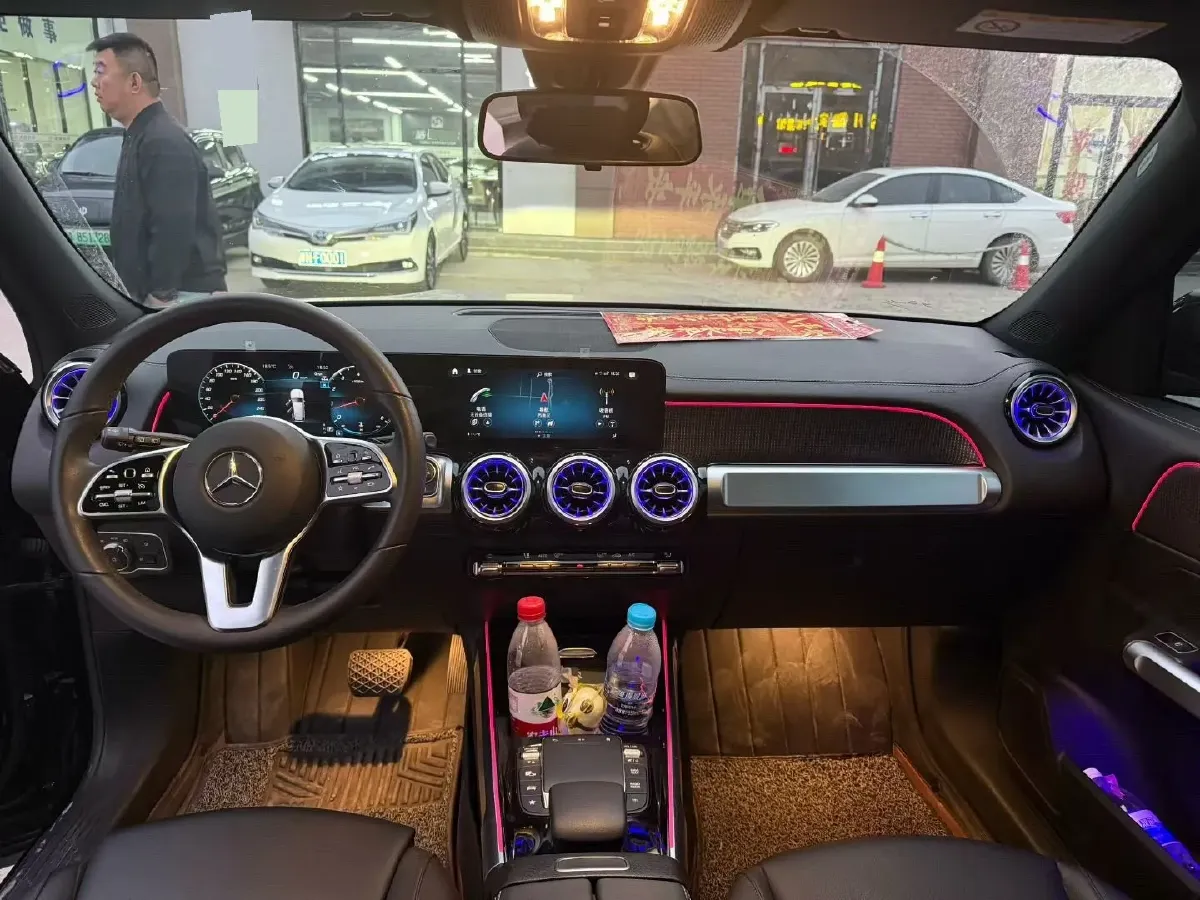 2023 Mercedes-Benz GLB Class 2.0T 190HP L4 8DCT,autocango,china used car exporter,china ev exporter,chinese used car exporter,chinese used ev exporter