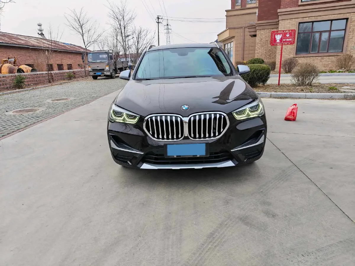 2021 BMW X1 1.5T 140HP L3 7DCT,autocango,china used car exporter,china ev exporter,chinese used car exporter,chinese used ev exporter