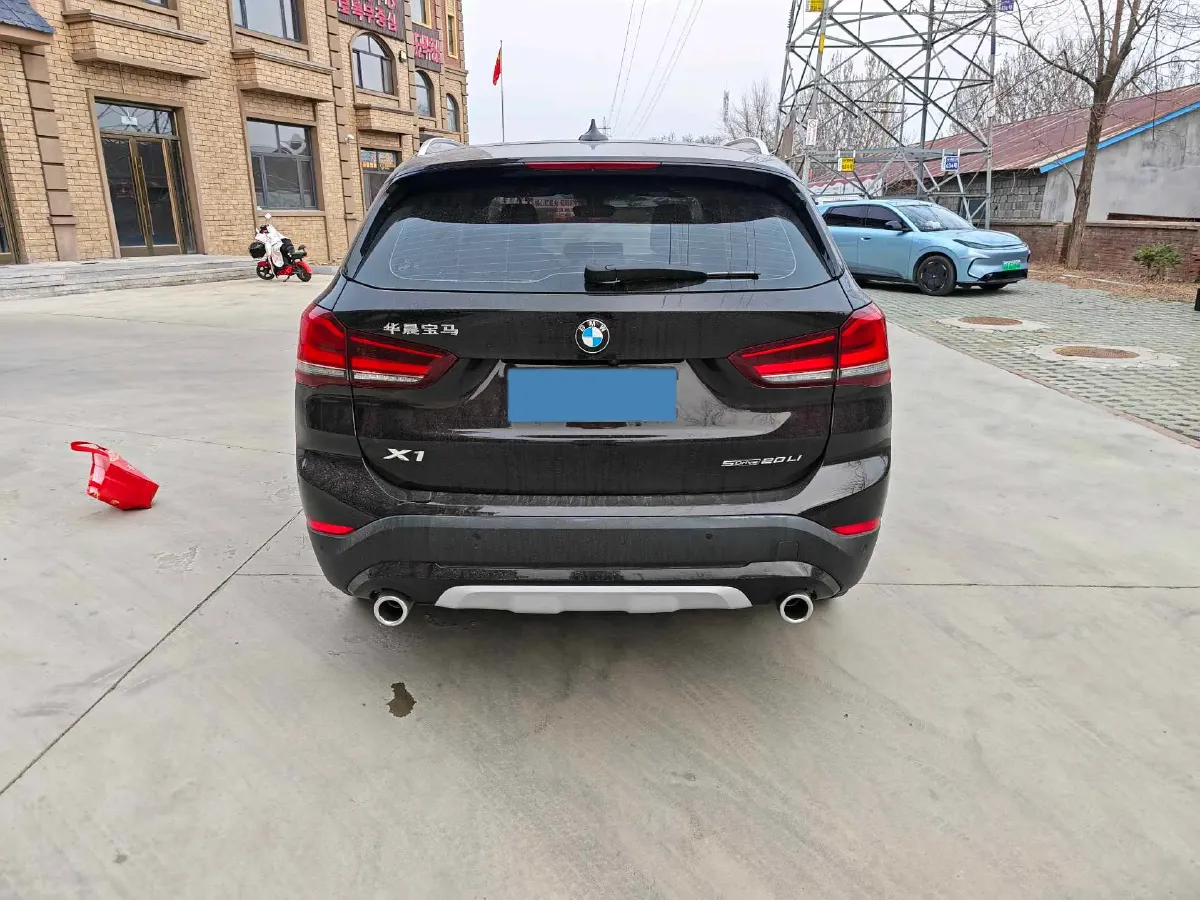 2021 BMW X1 1.5T 140HP L3 7DCT,autocango,china used car exporter,china ev exporter,chinese used car exporter,chinese used ev exporter