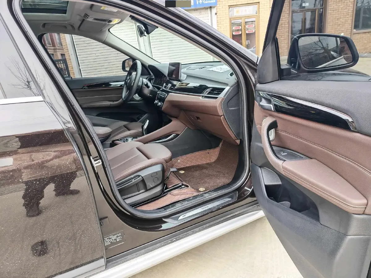 2021 BMW X1 1.5T 140HP L3 7DCT,autocango,china used car exporter,china ev exporter,chinese used car exporter,chinese used ev exporter