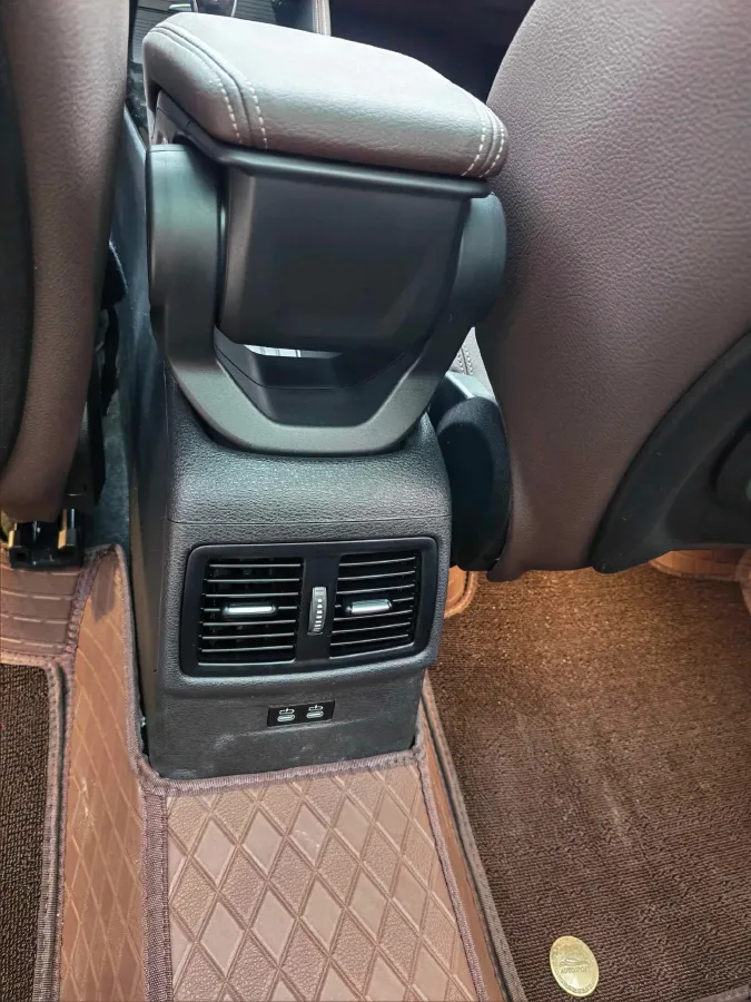 2021 BMW X1 1.5T 140HP L3 7DCT,autocango,china used car exporter,china ev exporter,chinese used car exporter,chinese used ev exporter