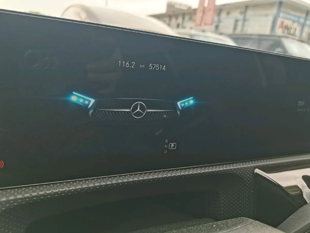 2022 Mercedes-Benz A Class 1.3T 163HP L4 7DCT,autocango,china used car exporter,china ev exporter,chinese used car exporter,chinese used ev exporter