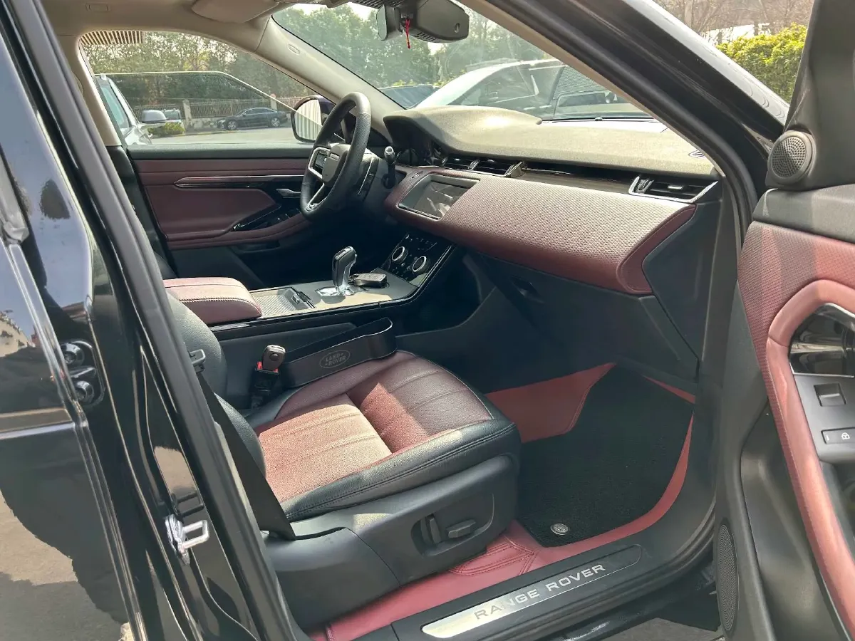 2021 Land Rover Range Rover Evoque 2.0T 249HP L4 9AT,autocango,china used car exporter,china ev exporter,chinese used car exporter,chinese used ev exporter