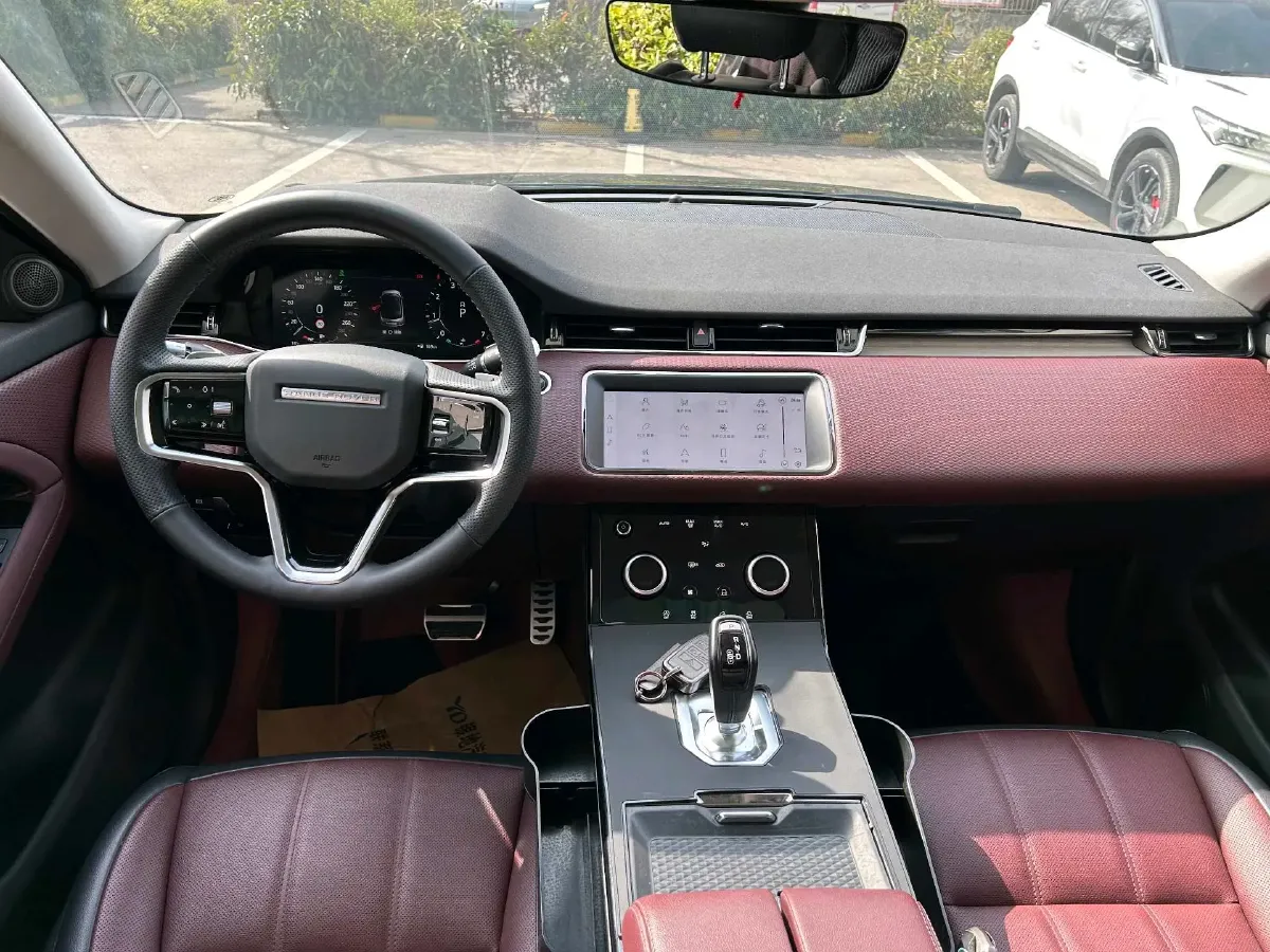 2021 Land Rover Range Rover Evoque 2.0T 249HP L4 9AT,autocango,china used car exporter,china ev exporter,chinese used car exporter,chinese used ev exporter